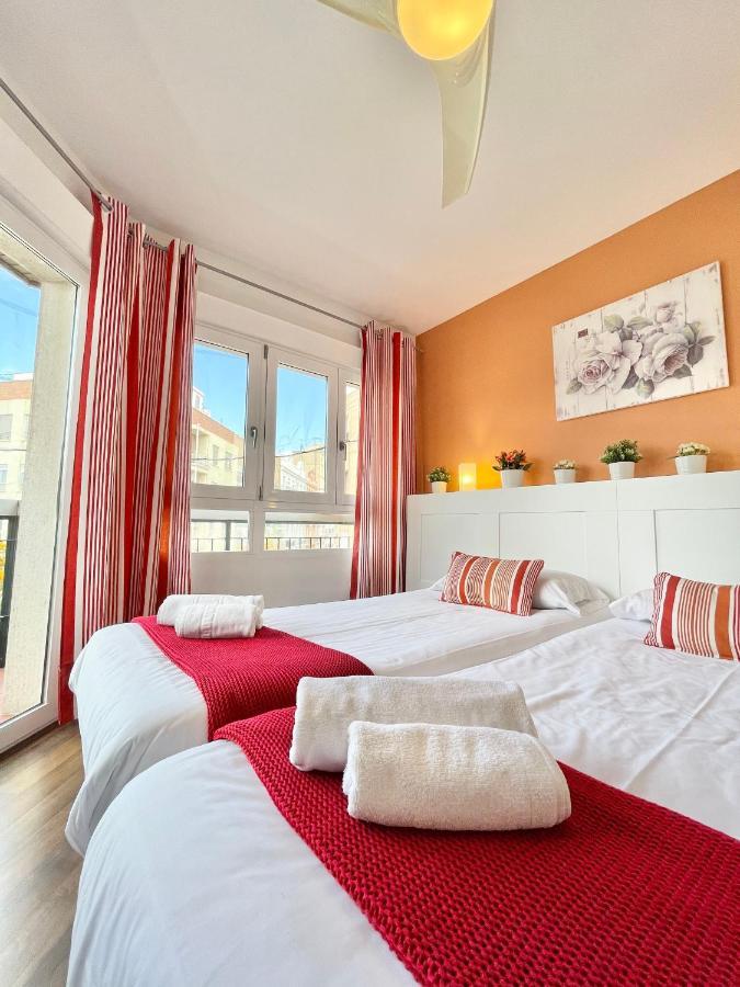 Apartamentos Sevilla Valencia Exterior foto